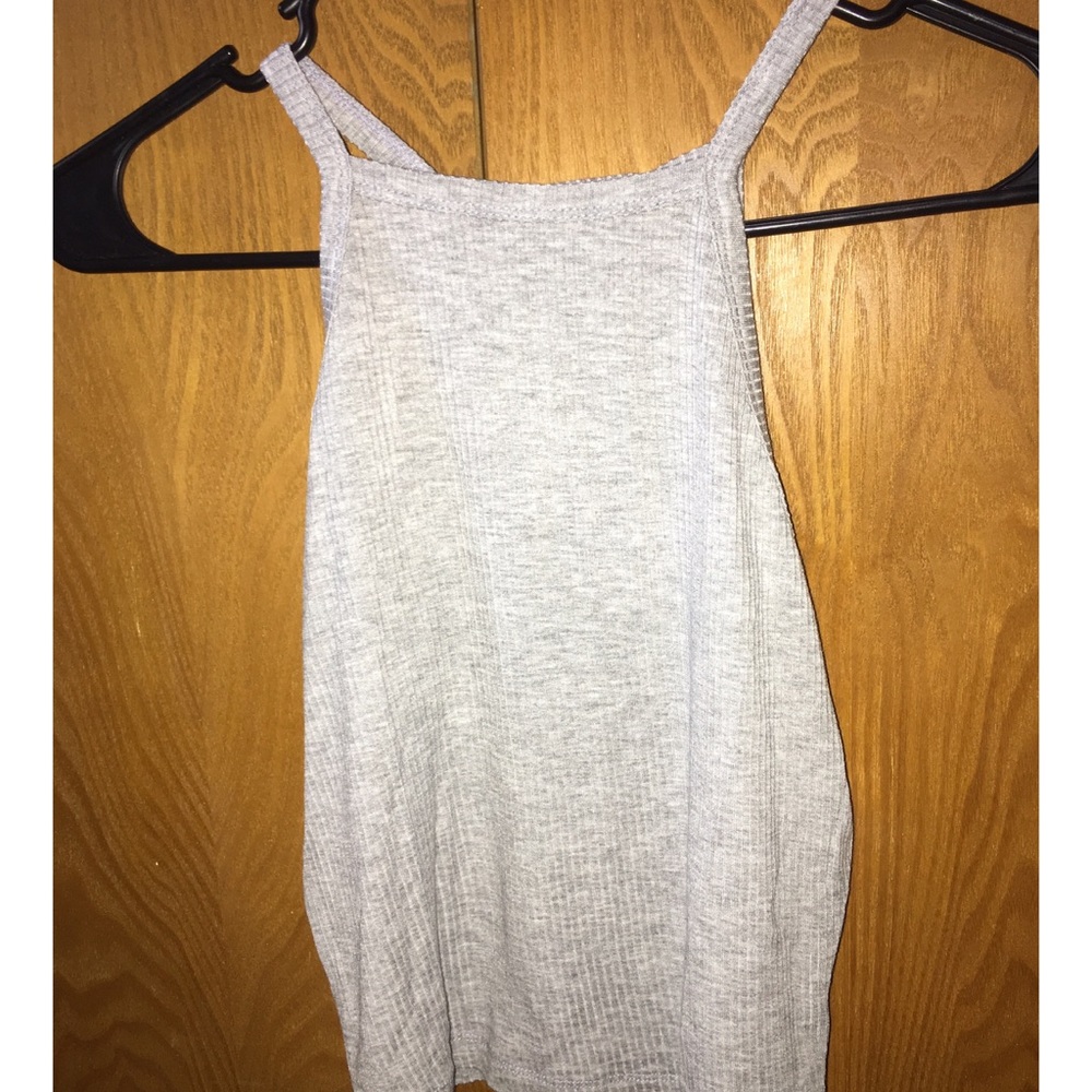 Grey crop tank top